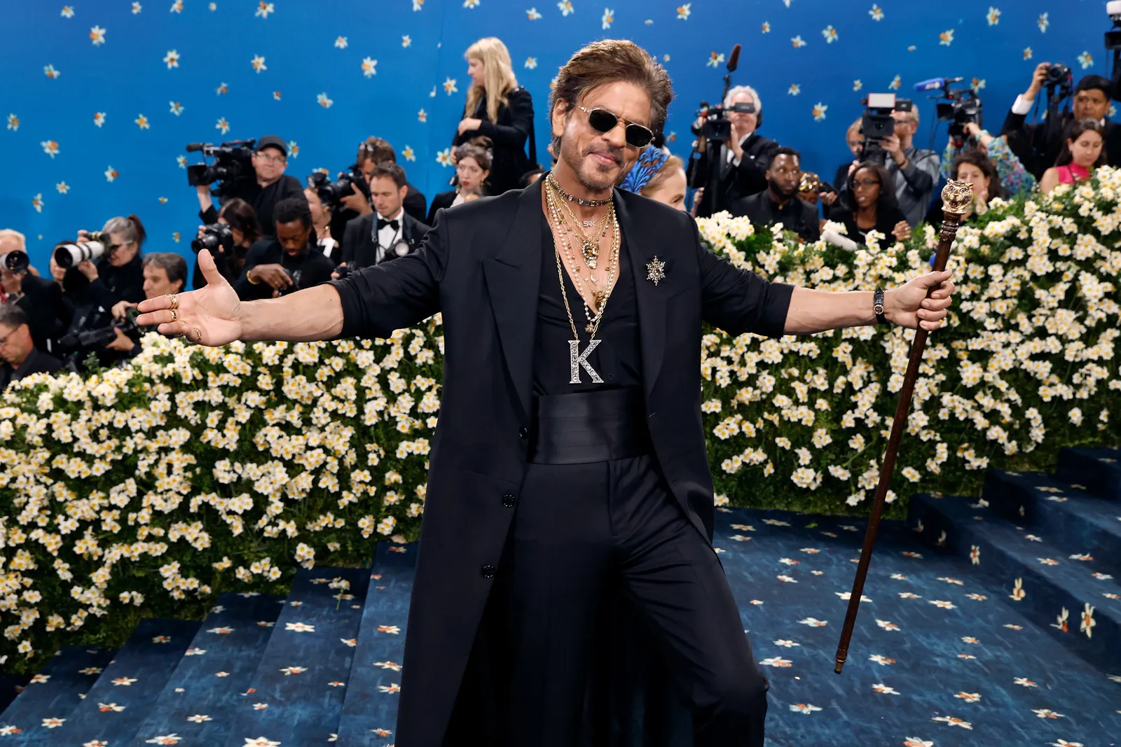 বিশ্বসেরা স্টাইলিশদের তালিকায় শাহরুখ খান