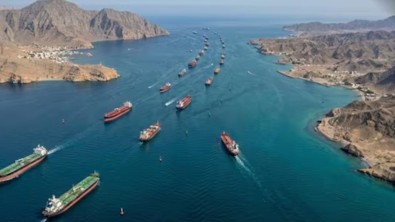 যুদ্ধ বন্ধে ইরানের নতুন শর্ত, আয় হতে পারে শত কোটি ডলার