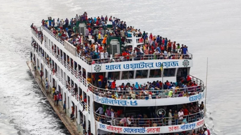 লঞ্চের ভাড়াও বাড়াতে চান মালিকরা