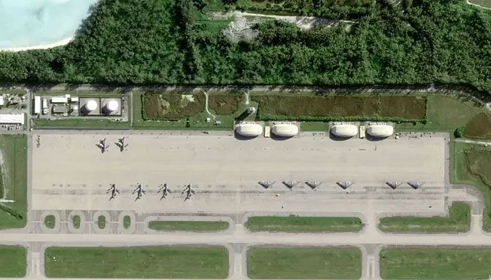 ভারত মহাসাগরে ব্রিটিশ–মার্কিন ঘাঁটিতে ইরানের ক্ষেপণাস্ত্র হামলা