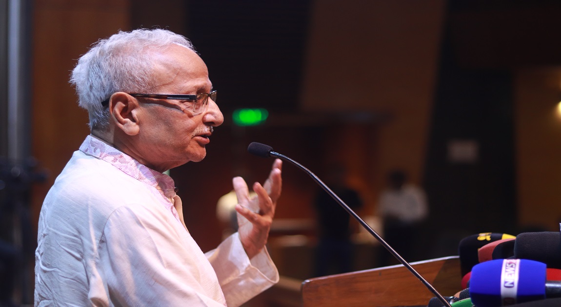গণভোটের সিদ্ধান্ত সরকারকেই নিতে হবে: বদিউল আলম মজুমদার