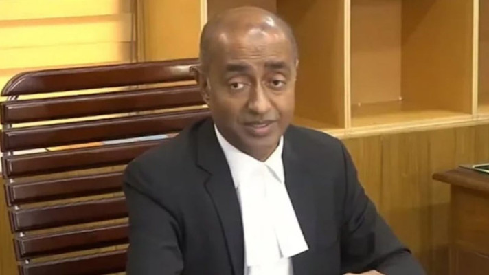 পদত্যাগ করে বিএনপির হয়ে ভোটে লড়ার ঘোষণা অ্যাটর্নি জেনারেলের