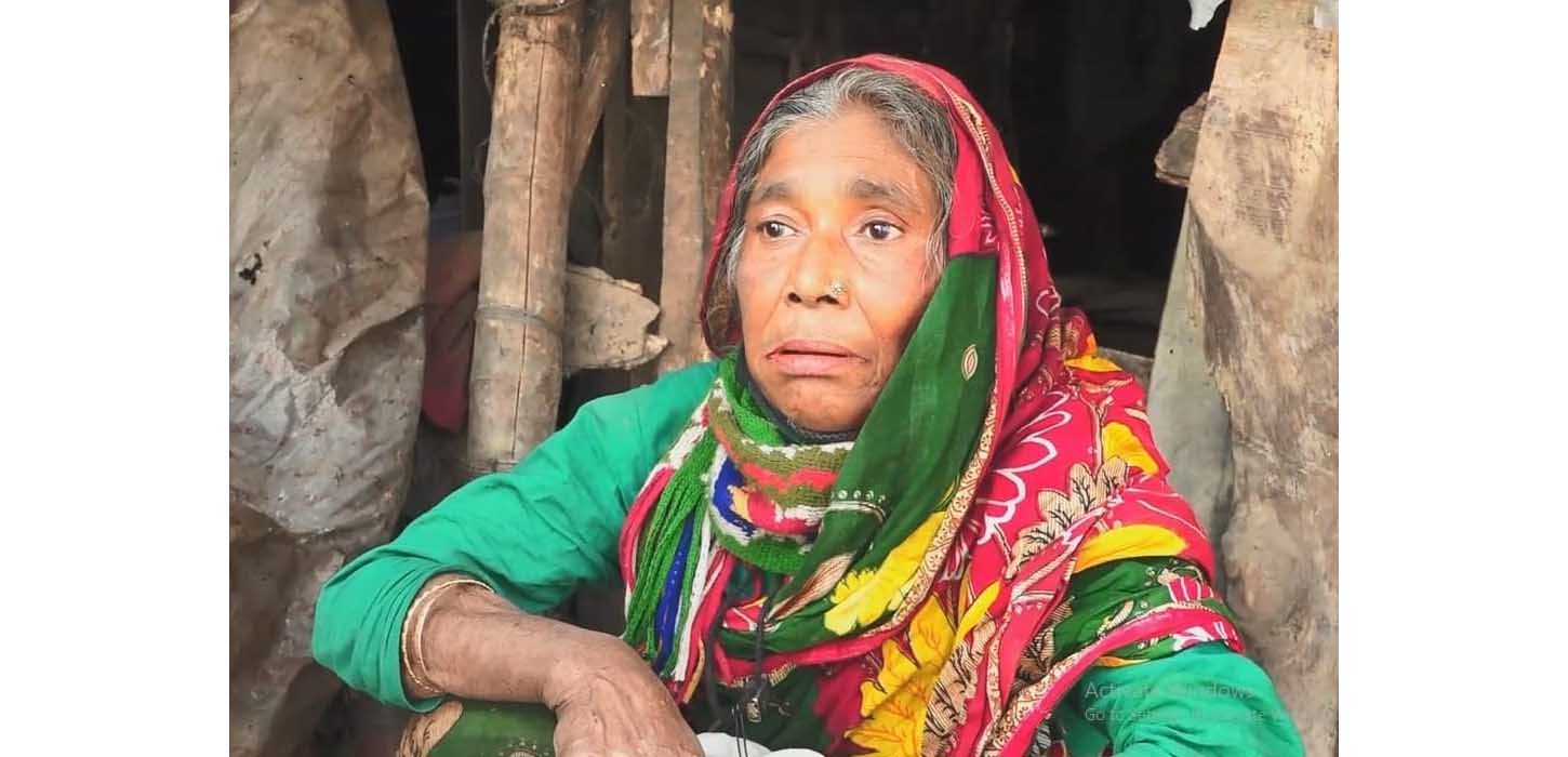 প্রধানমন্ত্রীর ঈদ উপহার: ঘর পেলেন ৯ সন্তান হারানো আলেয়া