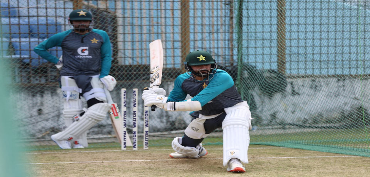 প্রথম টেস্টের জন্য শক্তিশালী পাকিস্তান দল ঘোষণা