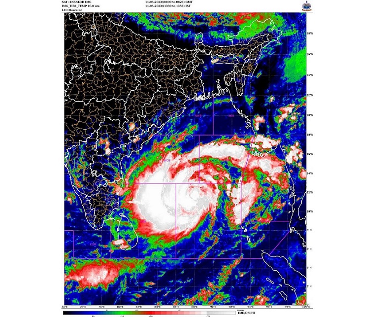 ঘণ্টায় সাত থেকে আট কিলোমিটার গতি ঘূর্ণিঝড় মোখার