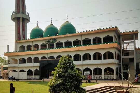 পাগলার মসজিদের দানবাক্সে এবার মিললো ৫ কোটি টাকা!