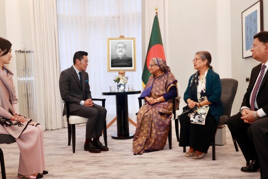 বগুড়ায় পৃথক সড়ক দুর্ঘটনায় ৩ পোশাককর্মীসহ ৮ জনের মৃত্যু