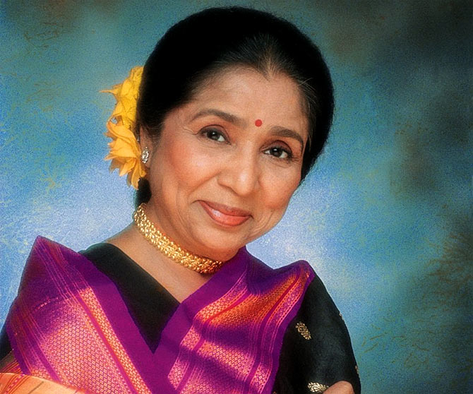 দশকের পর দশক সুরের মূর্ছনায় শ্রোতাদের মন ছুঁয়েছেন যিনি
