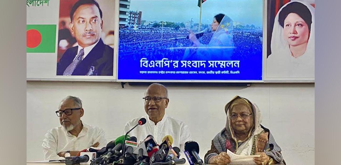 ‘প্ররোচনার ফাঁদে বিএনপি পা না দেওয়ায় আওয়ামী লীগ হতাশ’