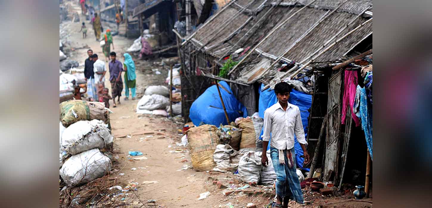 রাজধানীর বস্তিতে টিকাদান কর্মসূচি শুরু