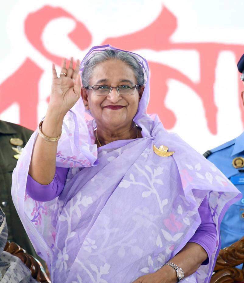 বাঙালি জাতির ‘মুকুট মণি’ শেখ হাসিনা
