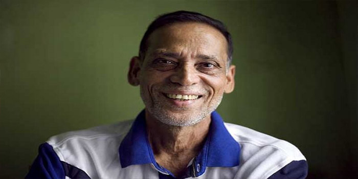 পপসম্রাট আজম খানকে হারানোর এক দশক