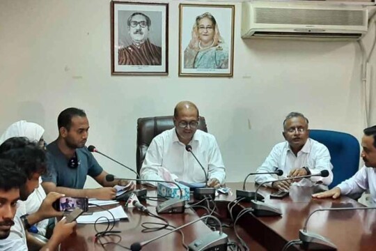 আন্দোলন স্থগিতের ঘোষণা দিলেন মহিউদ্দিন রনি