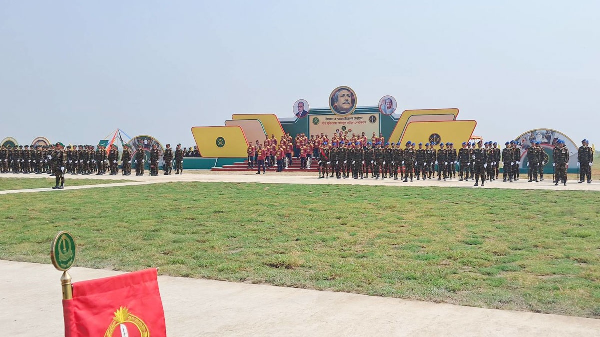 মিঠামইনে নতুন সেনানিবাস উদ্বোধন করলেন প্রধানমন্ত্রী