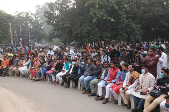 বিশ্ববিদ্যালয়গুলোতে আধুনিক দাসপ্রথা তৈরি করেছে ছাত্রলীগ: নুর