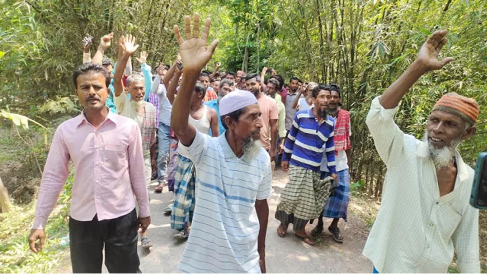 তরমুজে চাঁদা আদায় করতে গিয়ে গণপিটুনি খেলেন ছাত্রলীগ নেতা