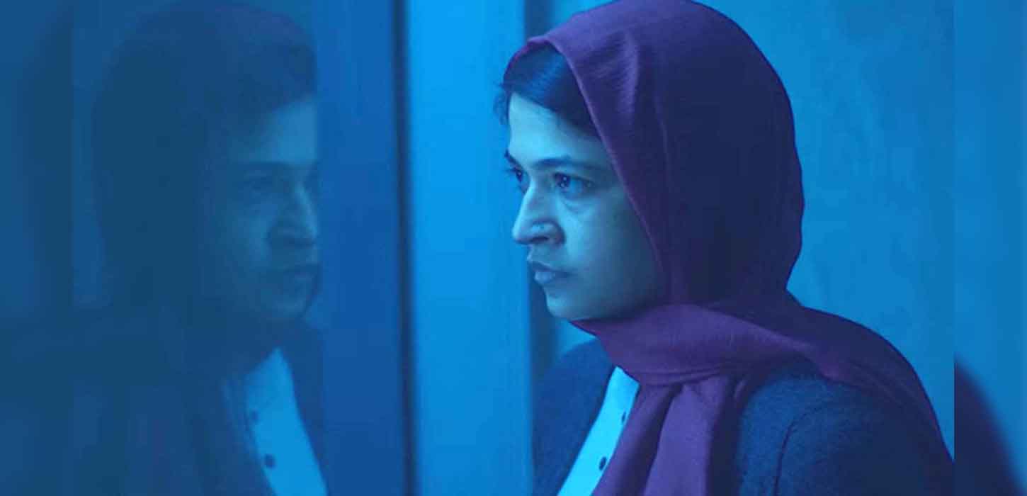 এবার ঘরে বসেই দেখা যাবে ‘রেহানা মরিয়ম নূর’