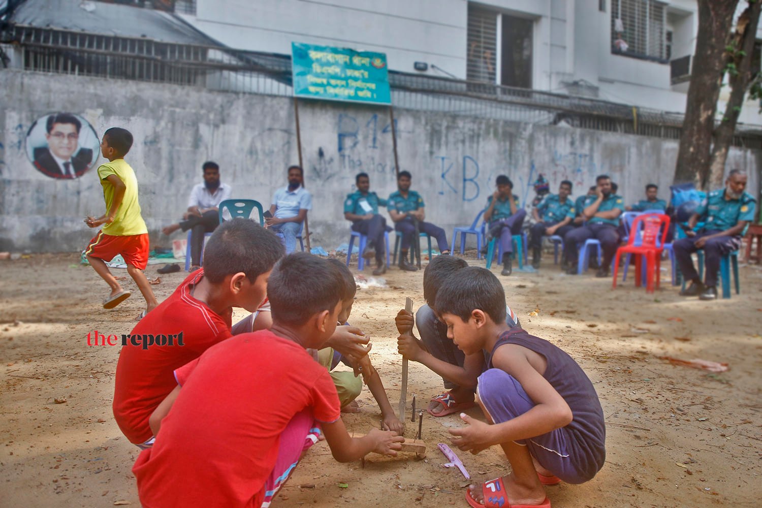 তেঁতুলতলা মাঠ: নেই ছাড়পত্র তবুও চলছে নির্মাণ কাজ!