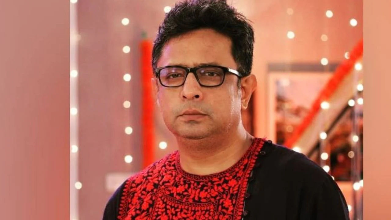 গান চুরির অভিযোগে ফের বিতর্কে জড়ান রূপঙ্কর বাগচী