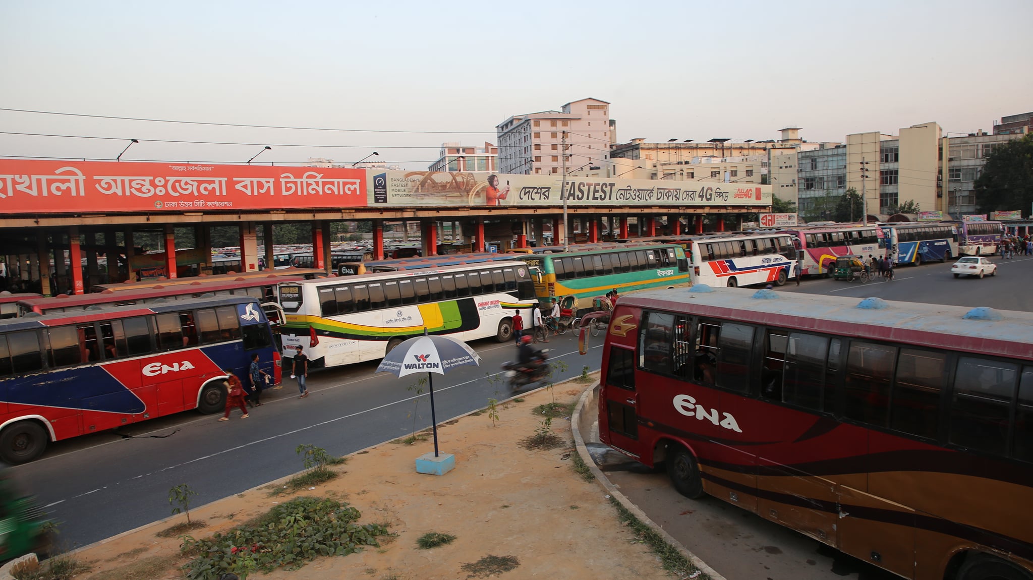 শনিবারও ধর্মঘট, রবিবার আলোচনার পর সিদ্ধান্ত