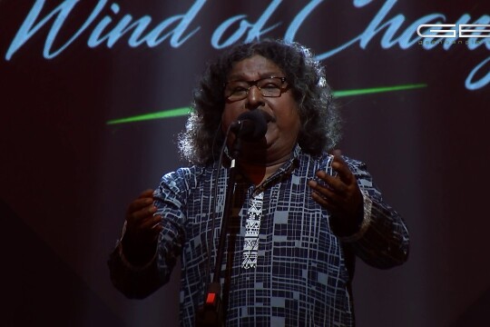 লাইফ সাপোর্টে ফকির আলমগীর