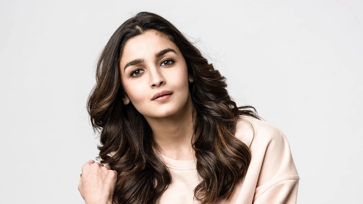 ‘নেগেটিভ’ হয়েও খুশি আলিয়া ভাট