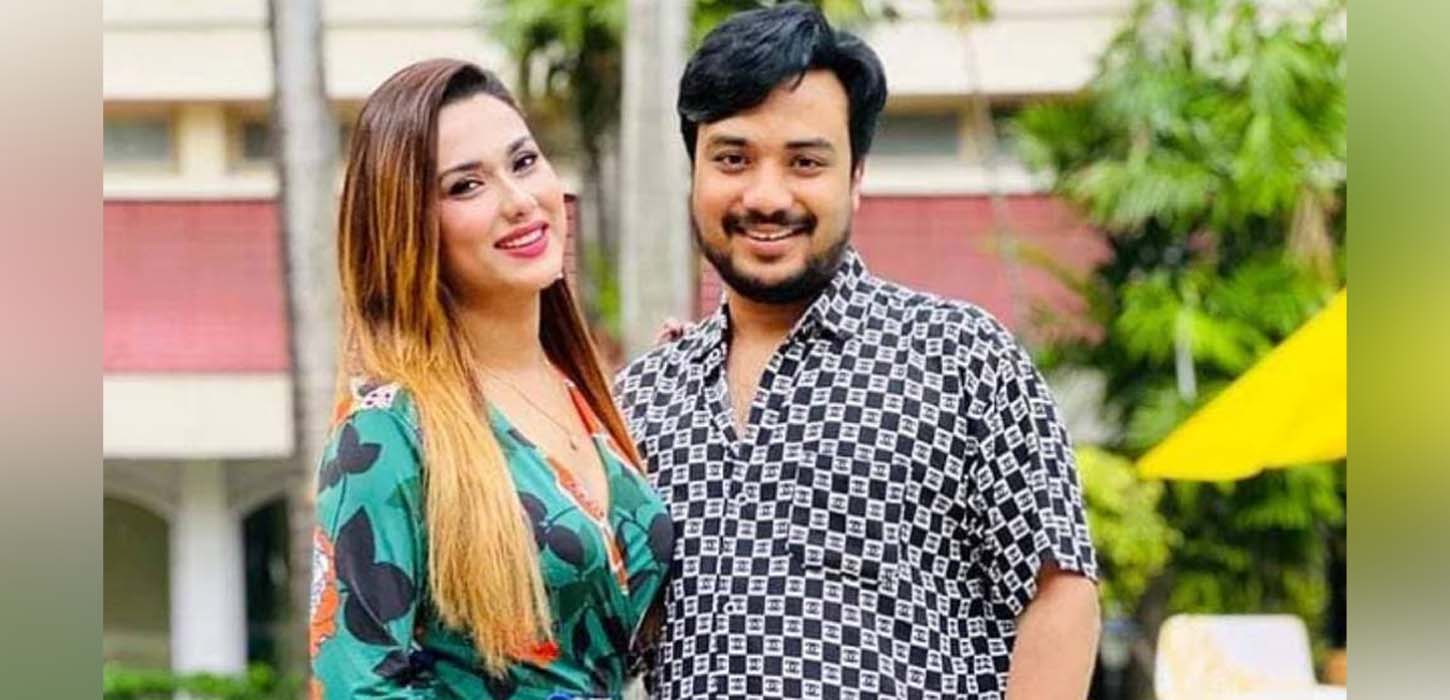 বিয়ে হয়নি, কিন্তু আমরা সম্পর্কে আছি: ববি