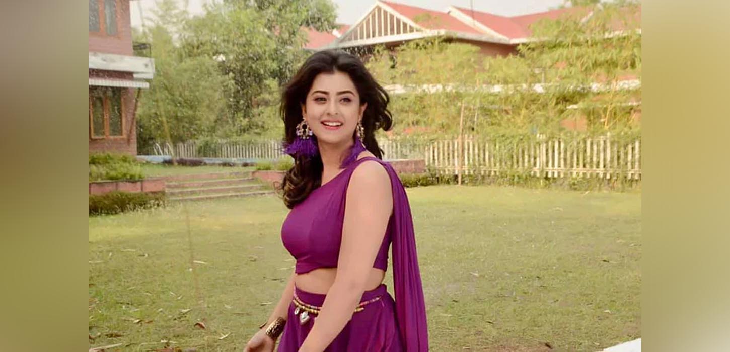 এবার শাকিবের সঙ্গে বিয়ের তারিখ জানালেন বুবলী