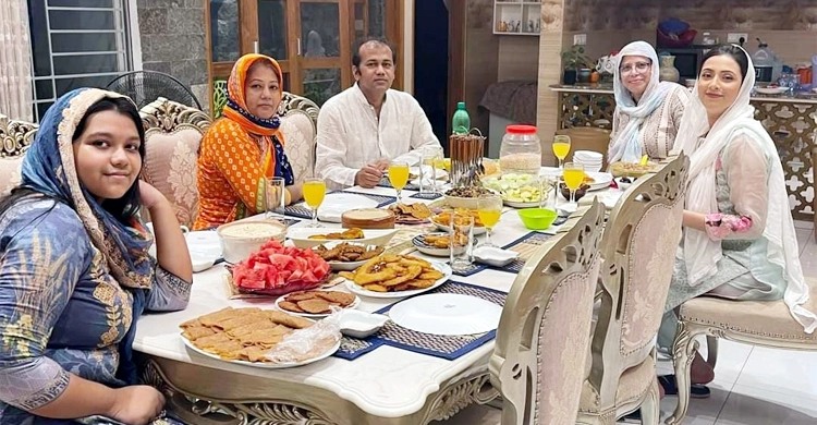 সম্প্রীতির বার্তা দিলেন বিদ্যা সিনহা মিম
