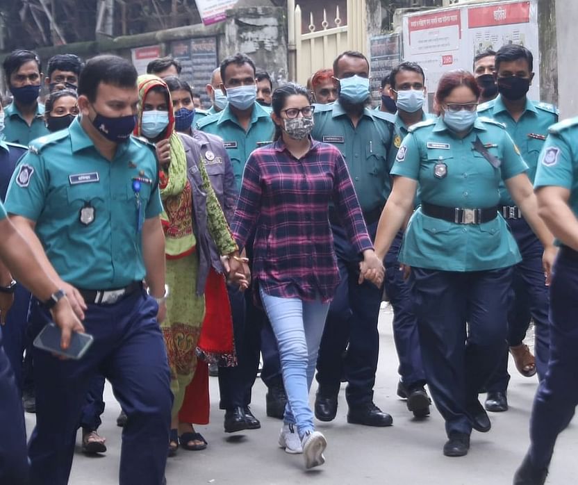 পরীমনির রিমান্ড: দুই বিচারকের ব্যাখ্যা চেয়েছেন হাইকোর্ট