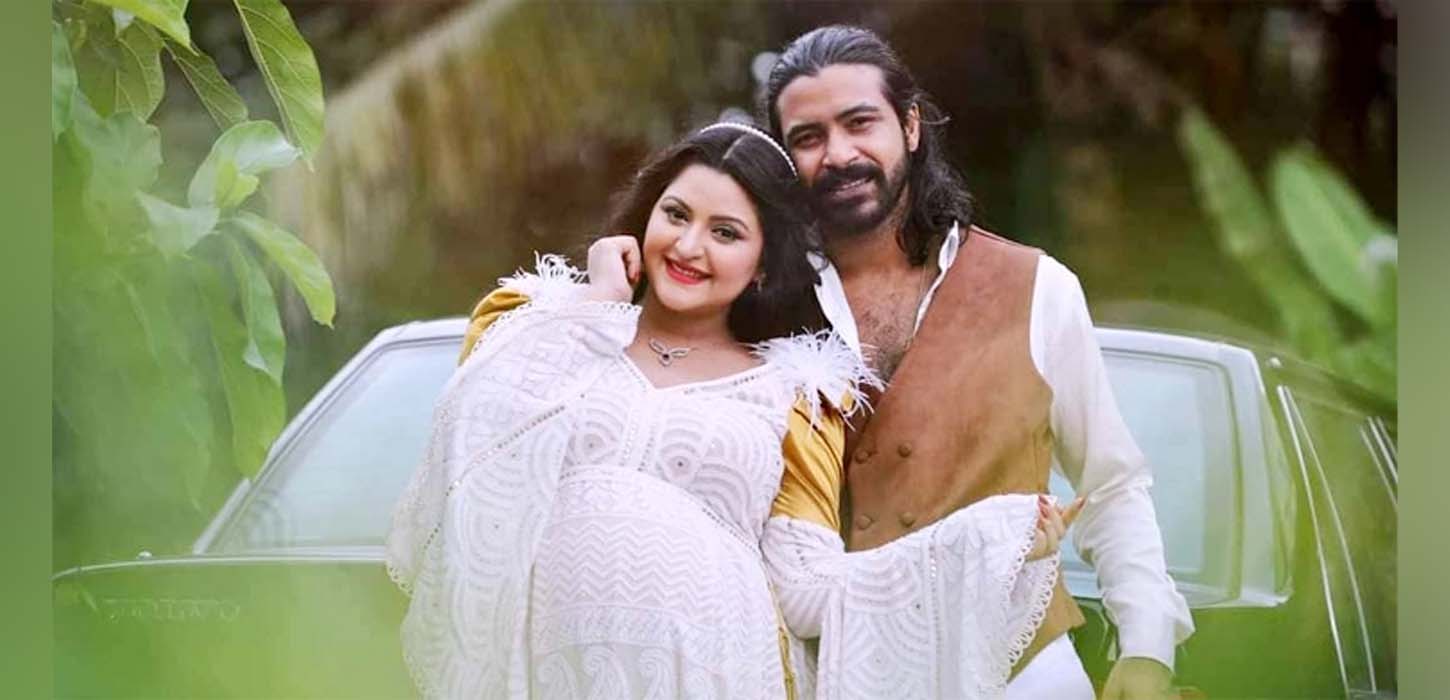 পুত্র সন্তানের বাবা-মা হলেন রাজ-পরীমনি
