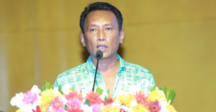চলচ্চিত্র পরিচালকরা বিশেষ সুবিধা পাবেন করোনা চিকিৎসায়