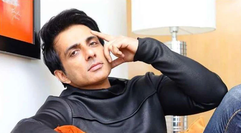 করোনায় আক্রান্ত অভিনেতা সোনু সুদ