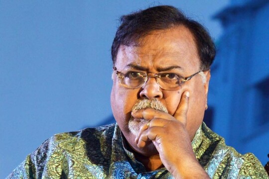 এবার পার্থের ‘পিএইচডি’ ডিগ্রি নিয়ে তদন্ত শুরু সিবিআইয়ের
